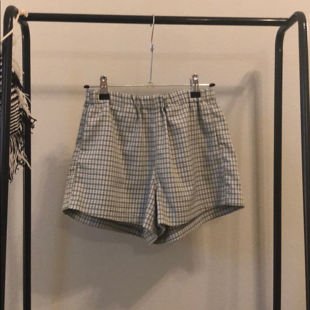 Brandy melville striped shorts